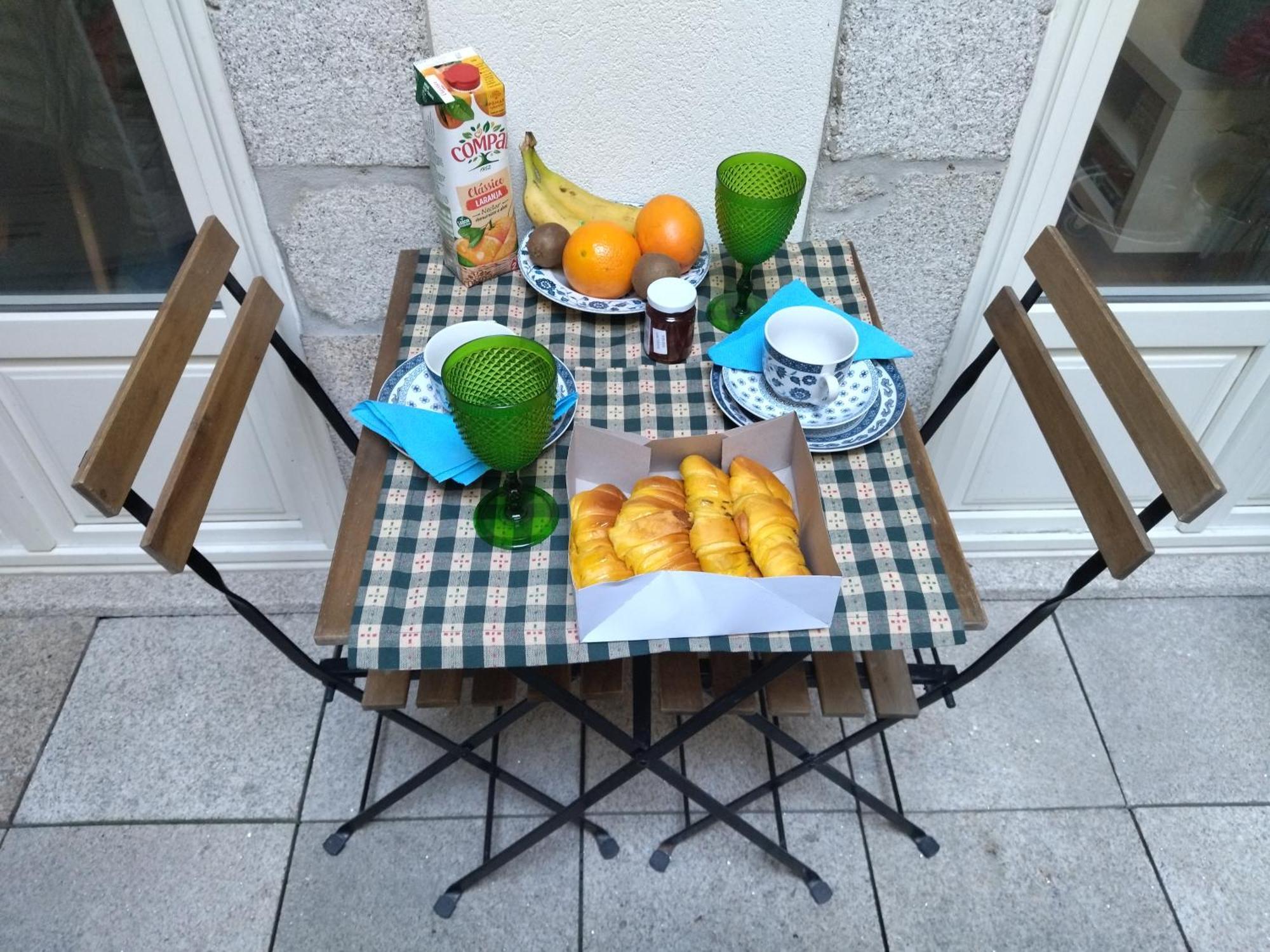 Santa Catarina Patio Apartment - With Washer Machine Porto Zewnętrze zdjęcie