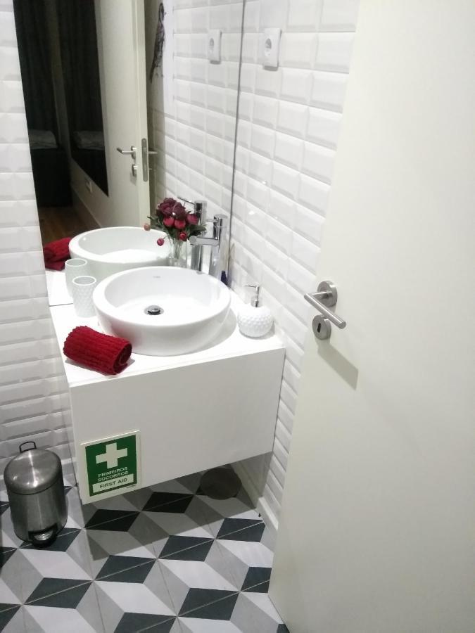 Santa Catarina Patio Apartment - With Washer Machine Porto Zewnętrze zdjęcie